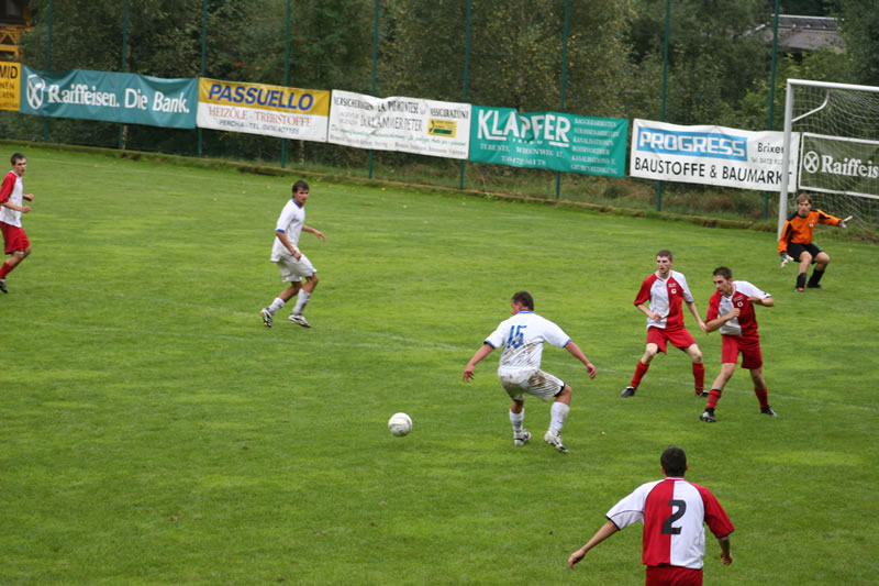 gal/Saison2008-2009- Pokal 1. Runde Hinspiel: Vintl - SV Reischach/2008-08-24 SVR gg. Vintl - Pokalhinspiel 345.jpg